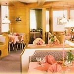 Pensionat Pfauen 3*